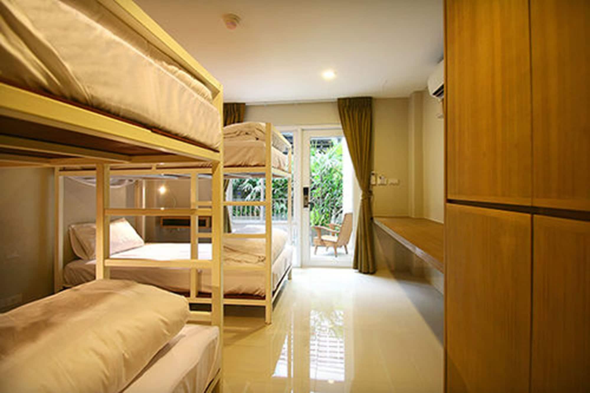 Chern Bangkok Hostel Luaran gambar